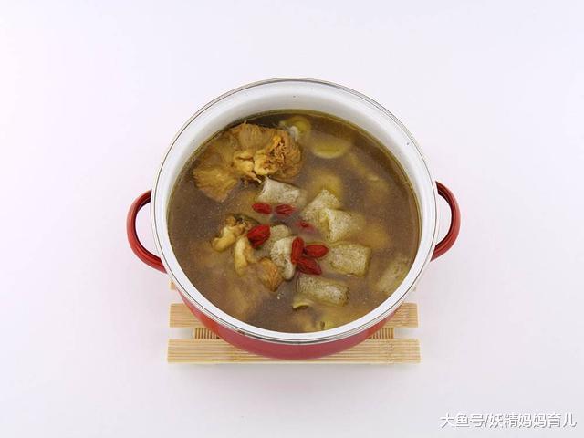 坐月子每天吃5个鸡蛋是真的吗? 产后坐月子常犯的7个营养误区