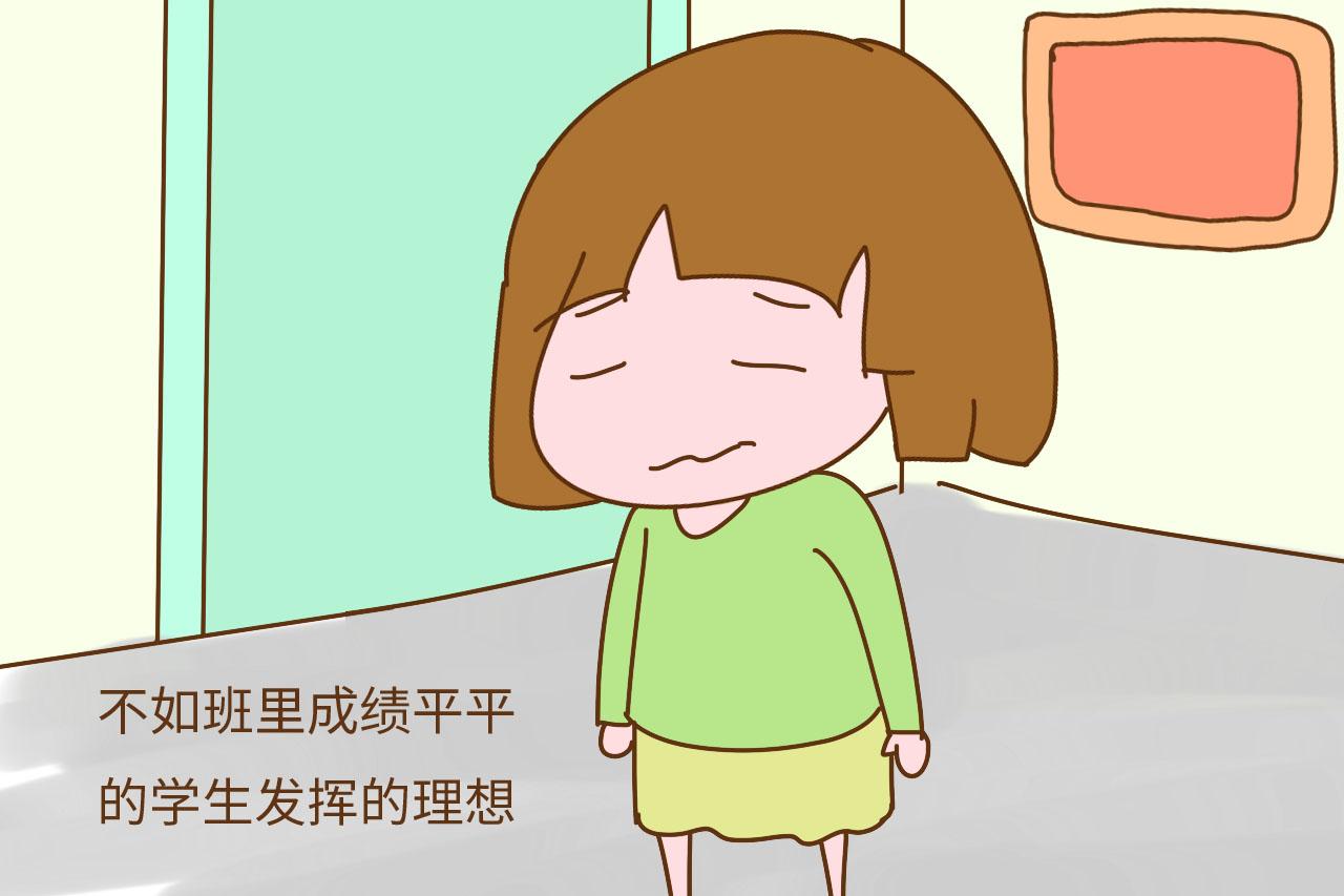 当着孩子的面, 父母常做这4件事情, 会让孩子越变越笨