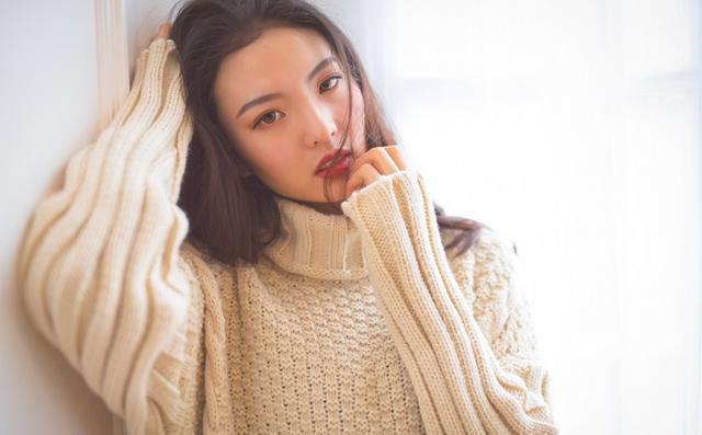 生活中, 心里有城府的女人, 往往会有这四种表现!