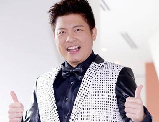 她是最美邀月宫主, 马景涛的最爱, 却因插足被原配暴打致子宫脱落