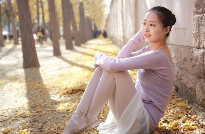 他说爱你, 可是他又多爱你?