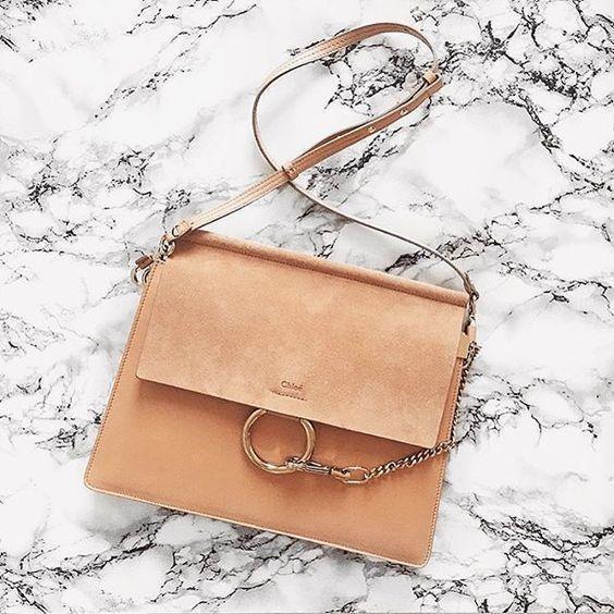 包包越大证明人生过得越苦? 从包上看清你的性格