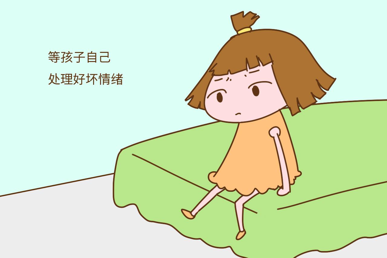 孩子伤心哭泣时, 却用力推开妈妈, 真相是这样, 很多妈妈误解了