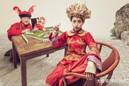 包文婧向包贝尔求了7年婚, 连续3年手抄短信! 网友: 爱的太卑微!