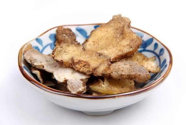 黄精这样煮粥吃, 男人越吃越强壮, 女人越吃越年轻!