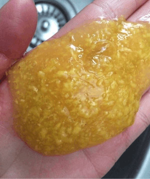 秋天脱发严重, 洗头的时候加上点“它”, 头发强韧又油亮