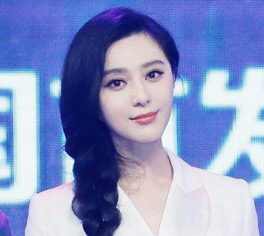 女星减肥太拼命, 马思纯7天不吃饭, 郑爽只喝水, 但我就服霍思燕