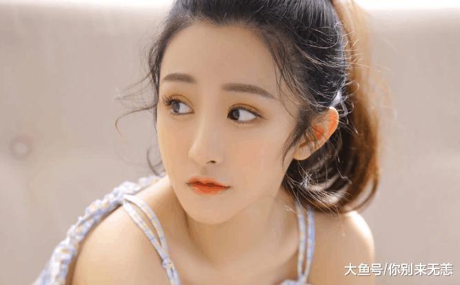 具备这4个特质的女人, 更让男人“迷恋”!