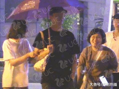 郑爽新恋情坐实, 新男友家境不错, 长相身高都比胡彦斌强!