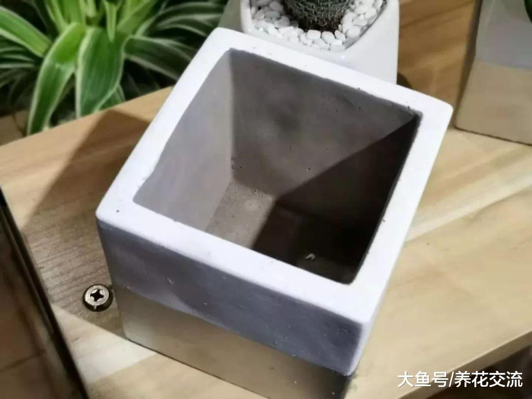 用废弃的材料制作混凝土花盆需要注意的几个技巧