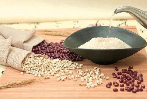 体内有湿气, 这2种“水果”要少吃! 容易加重湿气, 你还不知道?