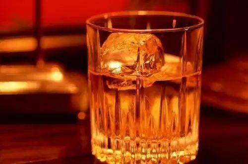 胃有四“怕”, 要一个一个的戒! 想要胃好, 牢记“四多两少”!