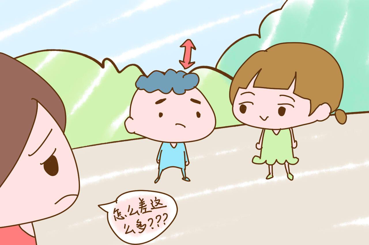 宝宝身体有这4种表现, 说明发育迟缓, 家长早发现早治疗