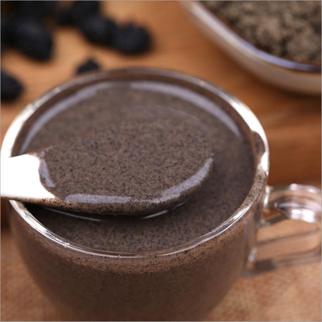 女人过了30岁, 多吃这些“天然玻尿酸”食物, 肤白貌美显年轻