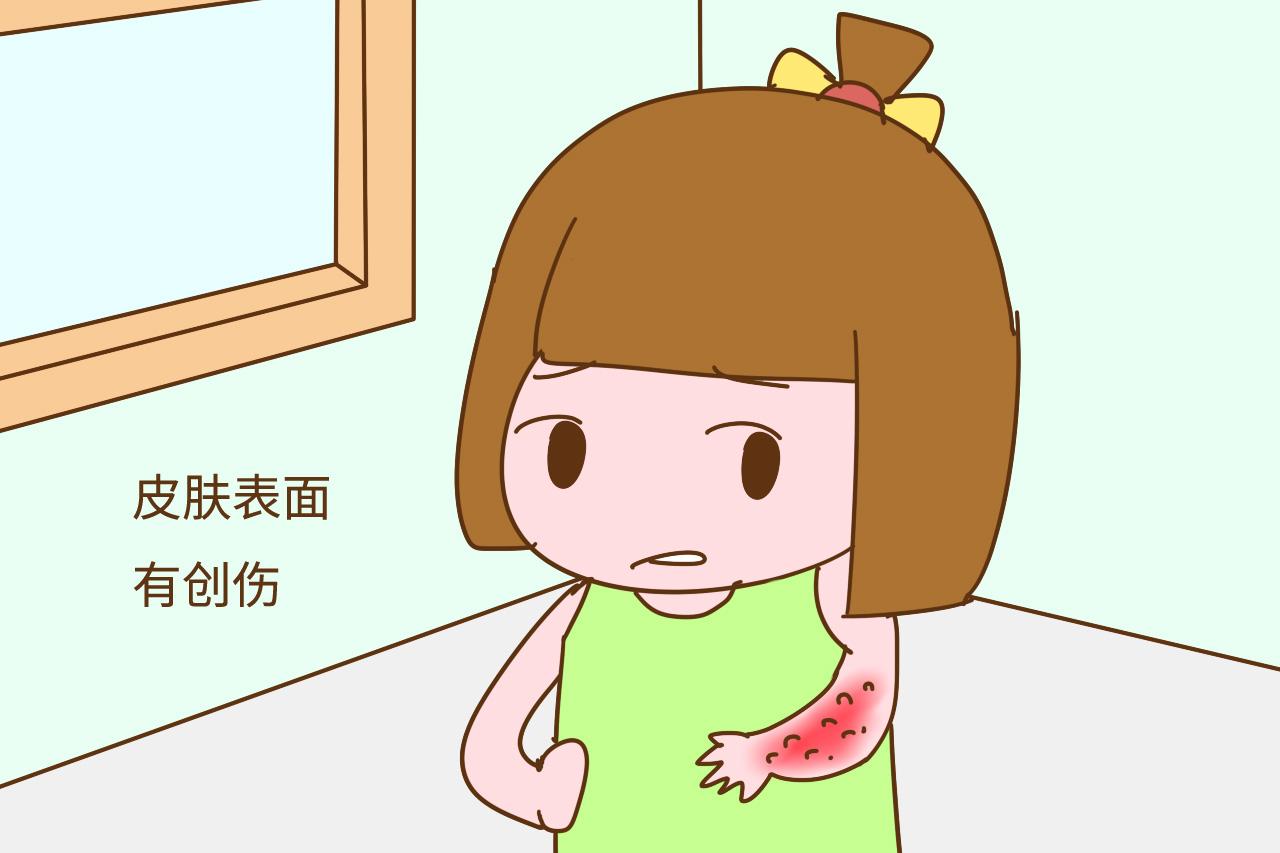 夏天再热, 也不能在这几个时间给孩子洗澡, 很容易破坏孩子免疫力