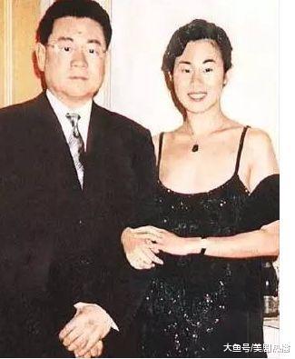 拒绝刘銮雄求婚, 还被闺蜜撬墙角? 今甘当小三为千亿富豪生子!
