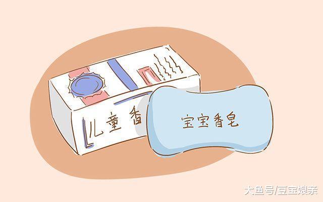 满月前, 宝宝这个地方很怕水, 洗澡时要尽量避开