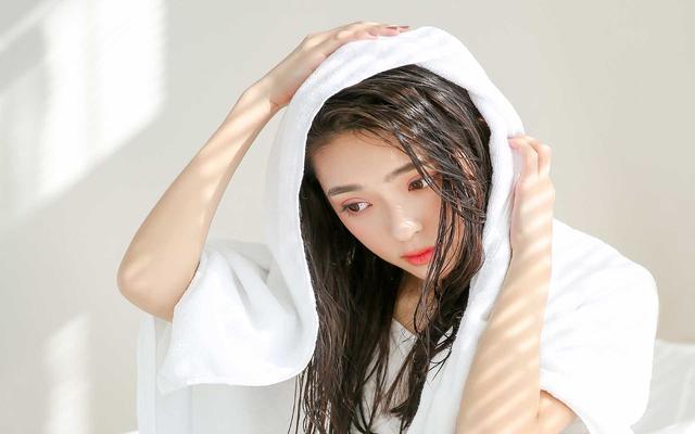 女人是不是真的想你, 看这四点就能一目了然!