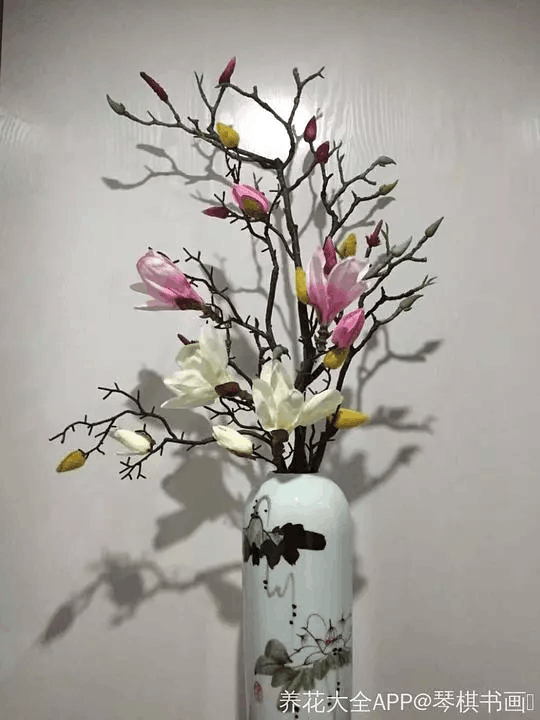 人人嫌弃的破瓶烂罐, 在她手里一捣鼓, 变成艺术品