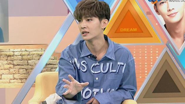 炎亚纶再谈“飞轮海不是朋友”, 曝组合解散另有原因!