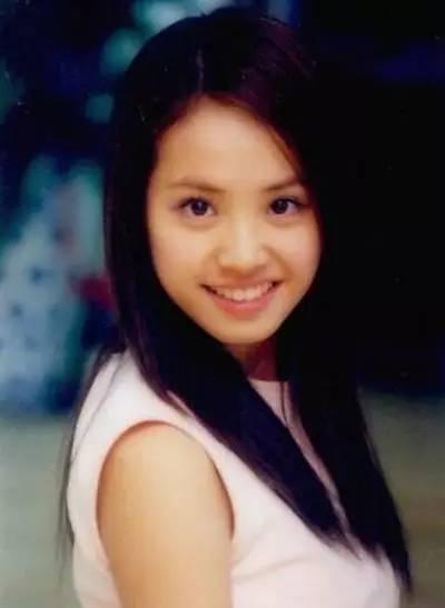 蔡依林万人演唱会哽咽流泪: 当一天掌声变少, 我依旧还对自己笑
