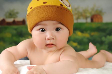 这些因素影响小孩智商, 想让TA更聪明, 家长要在这上面多努力