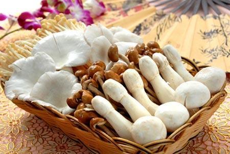 春天吃这4种食物, 便宜好吃还对肝好! 别错过这最后的养肝机会!