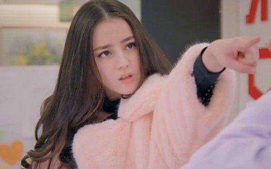 迪丽热巴累到脸崩? 网友却称不离开嘉行, 她就是下一个杨幂!