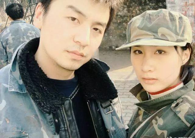 这才是雷佳音老婆真容 网友直呼: 没想到长这样