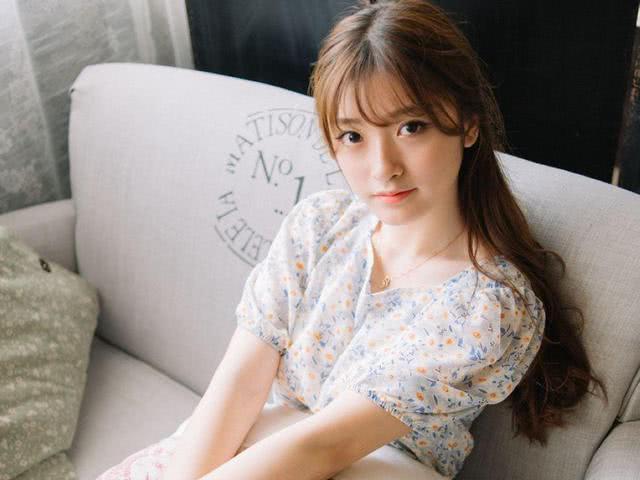 女生的哪些行为, 说明你是可以追她的