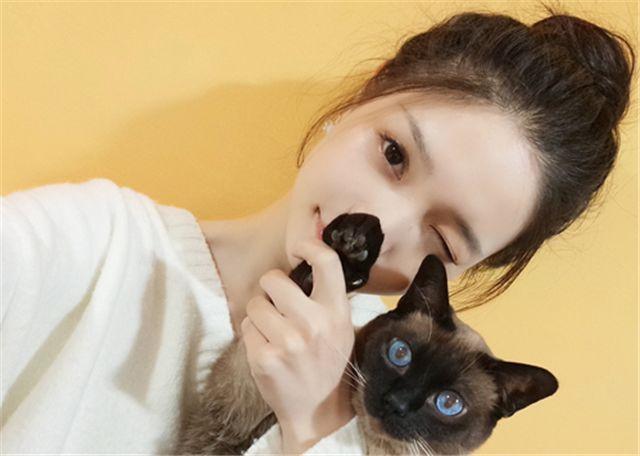 越来越多的女性为何不认可未婚同居女性更吃亏?