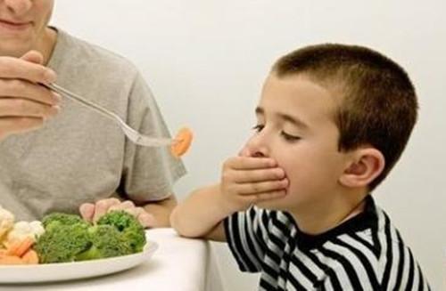 胃不好的人, 四件事最好别做, 3样东西最好别碰, 易损伤胃粘膜!