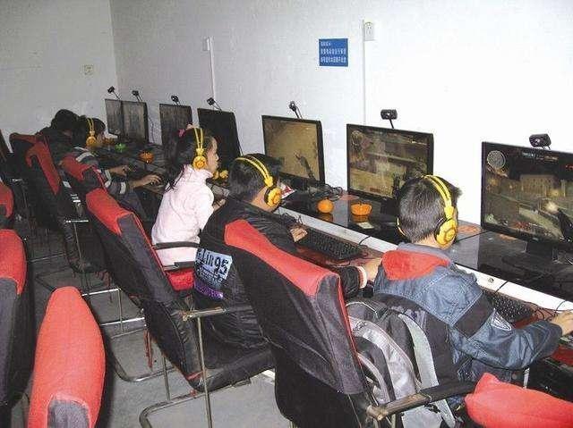 20岁女孩不抽烟, 不喝酒, 却查出肺癌! 医生: 2个坏习惯害了她