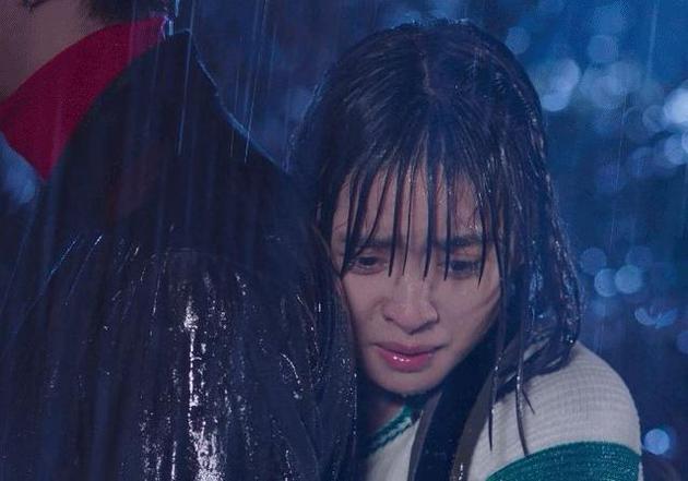 沈月颜值被刘海拖垮, 不满与郑爽比较, 发视频力证本人初恋脸!