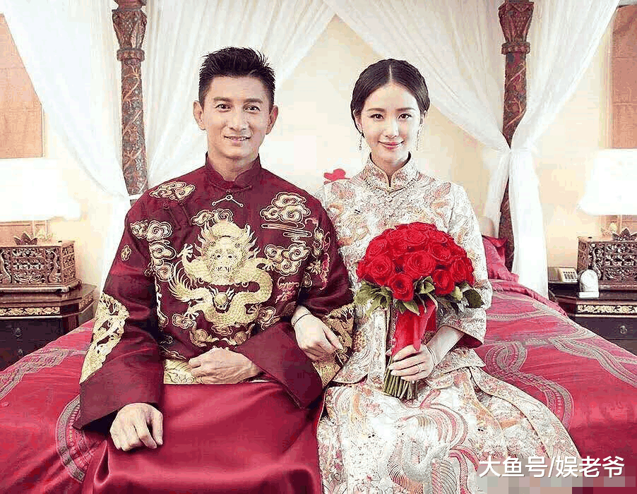 明星中式婚纱照大盘点, 罗晋和唐嫣的婚纱照竟被网友这么说?