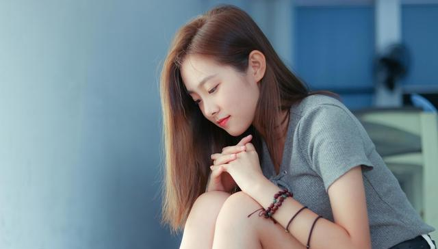 动了情的女人会有这六个表现, 尤其是第六个