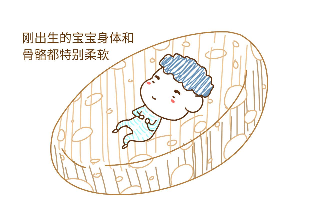 宝宝没满月, 这3种人再亲, 也不能给他抱孩子