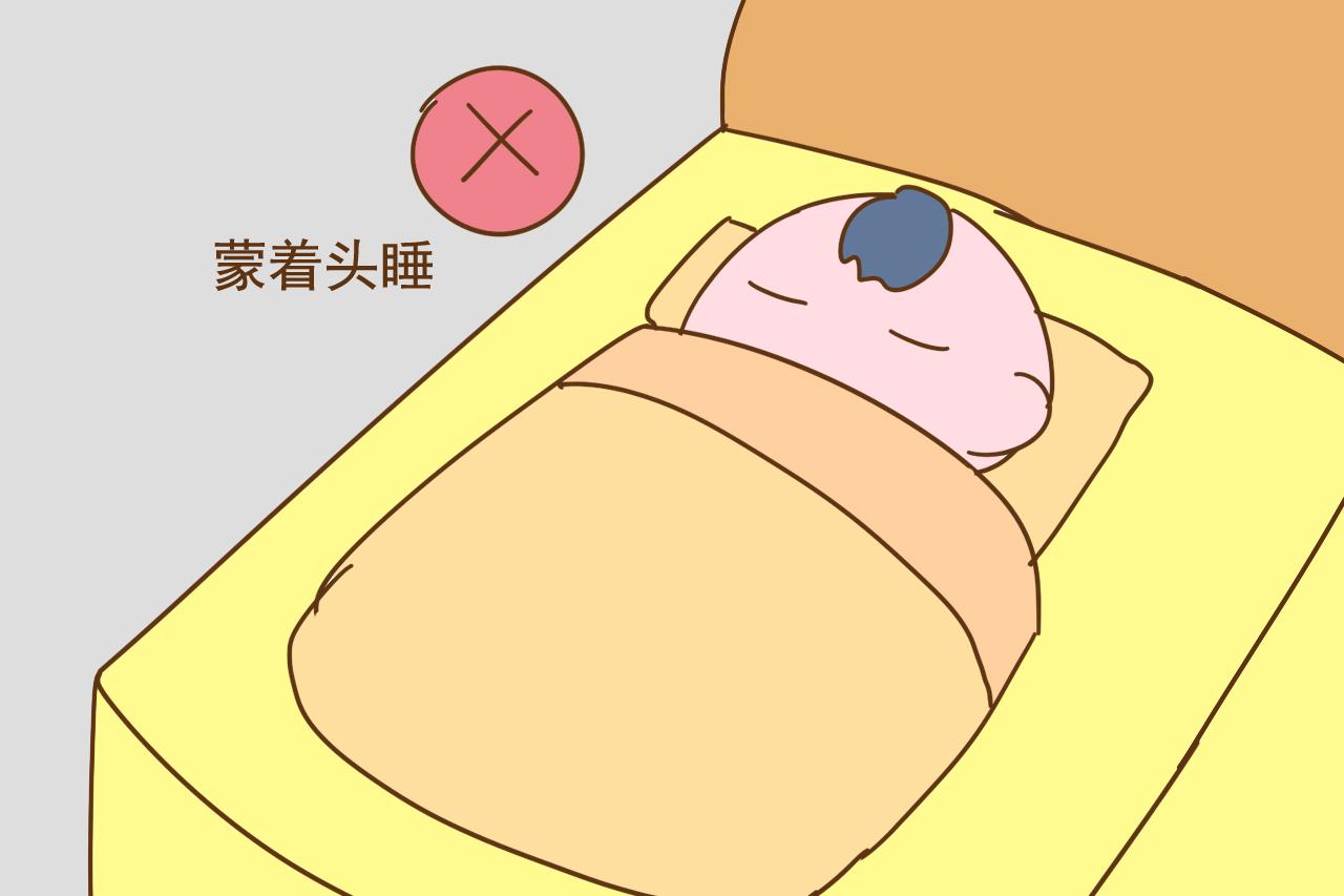 天再冷, 妈妈也别让孩子这样睡觉, 出问题是早晚的事
