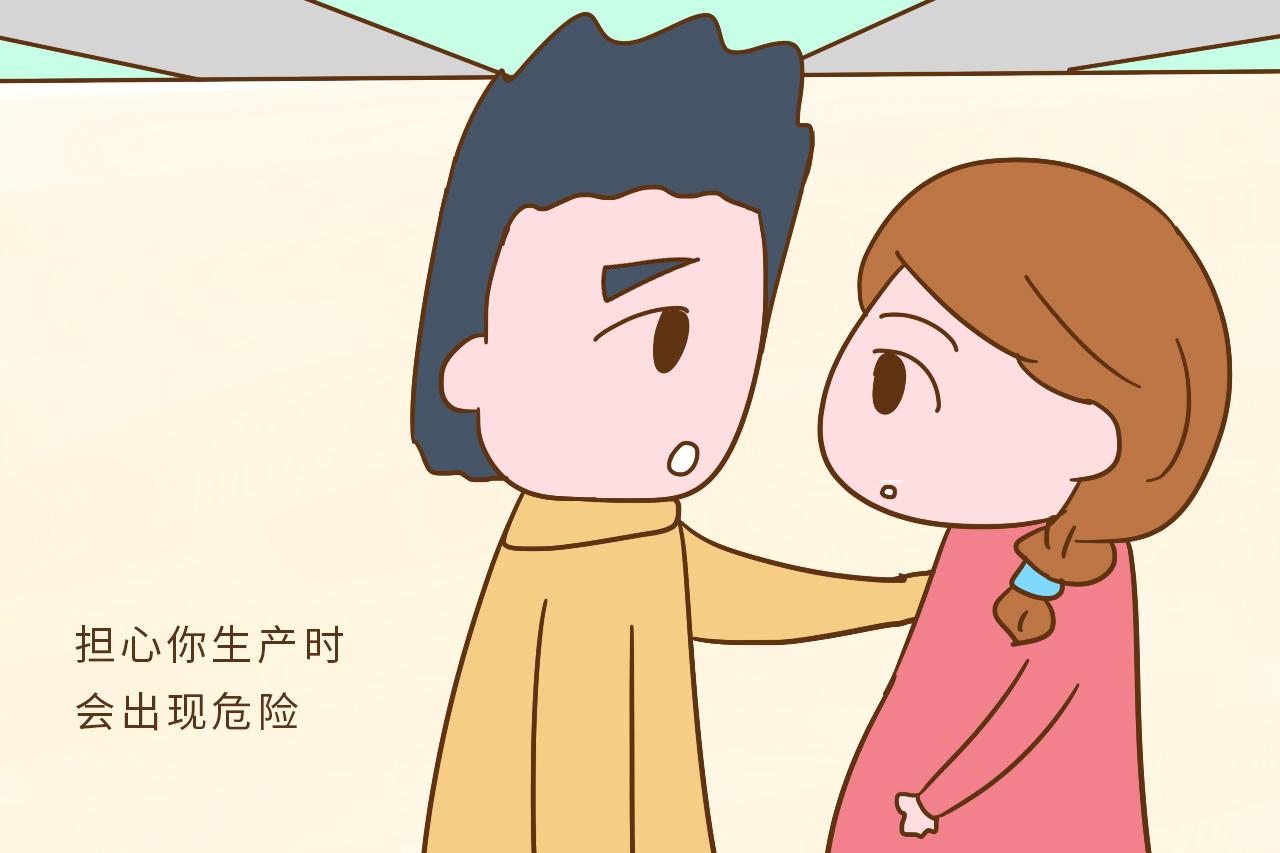 二胎宝妈喜怀双胞胎, 全家兴奋祝贺, 宝爸却愁眉不展