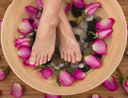 睡前坚持4件事, 比吃补药还养人! 想长寿就看看吧!