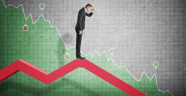 股市入门:为什么很多股票低位长期横盘后砸盘