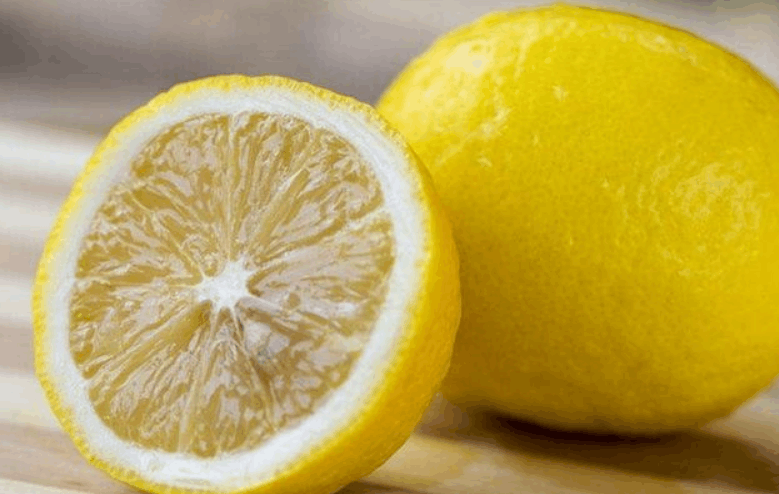 女人不想脸上有皱纹, 多吃这些碱性食物, 补充胶原蛋白皮肤光滑