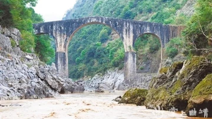 罗平这座百年古桥，有多少人知道它的来历？