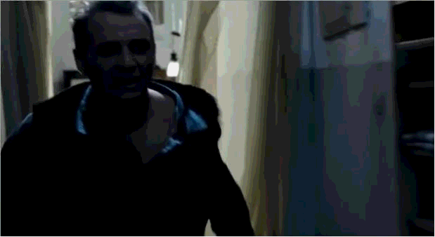 男子和学生母亲