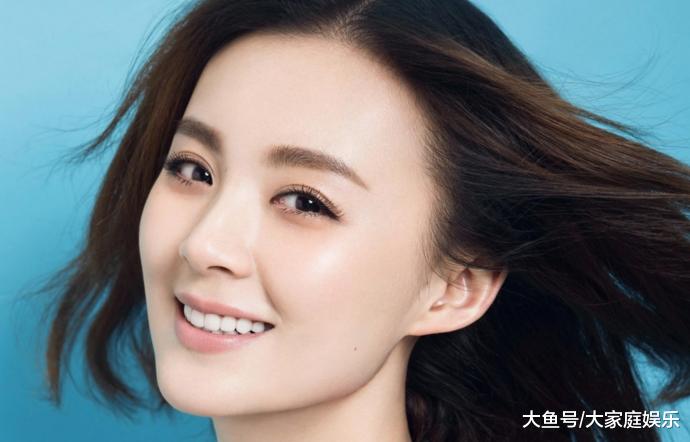 毛林林和袁姗姗像吗看看两人多组对比照片便知道了
