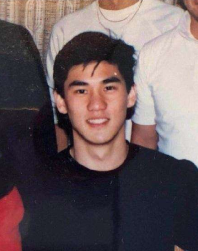 52岁吴大维透露已经结婚,老婆是台湾人,性格强势能压得住自己