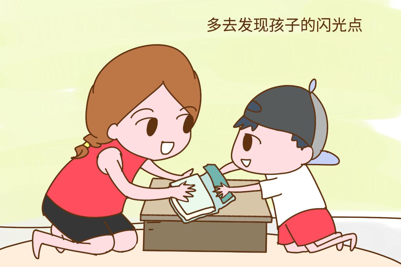 家里有个学渣娃是啥感受？宝妈：女儿经常倒数，我在家长群好自卑