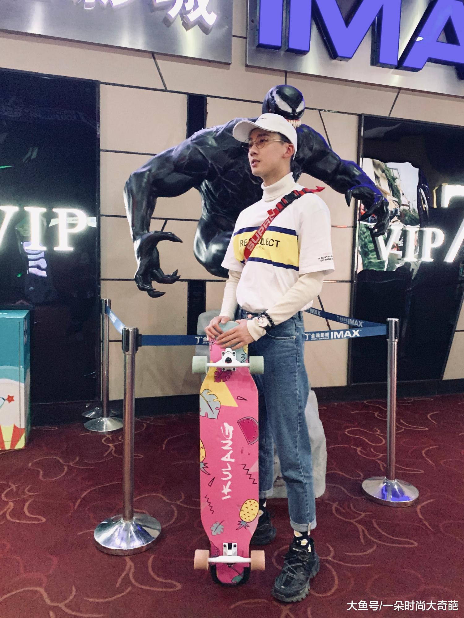 "宋岚"李泊文古装温润如玉,换上西装的他,却化身霸道总裁!