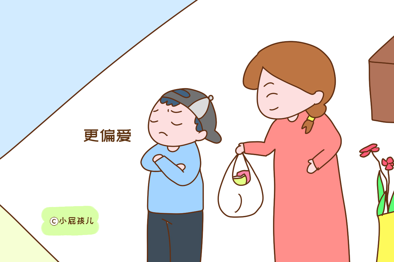 家里有两个孩子，这个孩子长大后容易不孝顺，别怪没提醒你