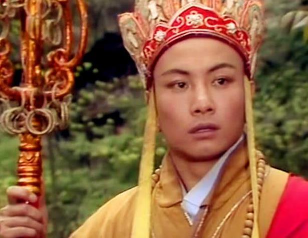 86版《西游记》饰唐僧的演员，其实一位是女孩，当年真的是没发现